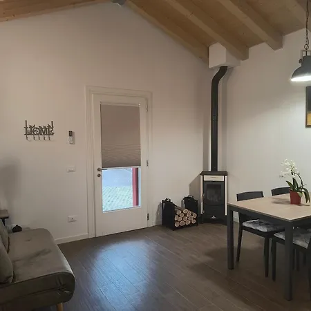 Casa Della Pina Casa vacanze *